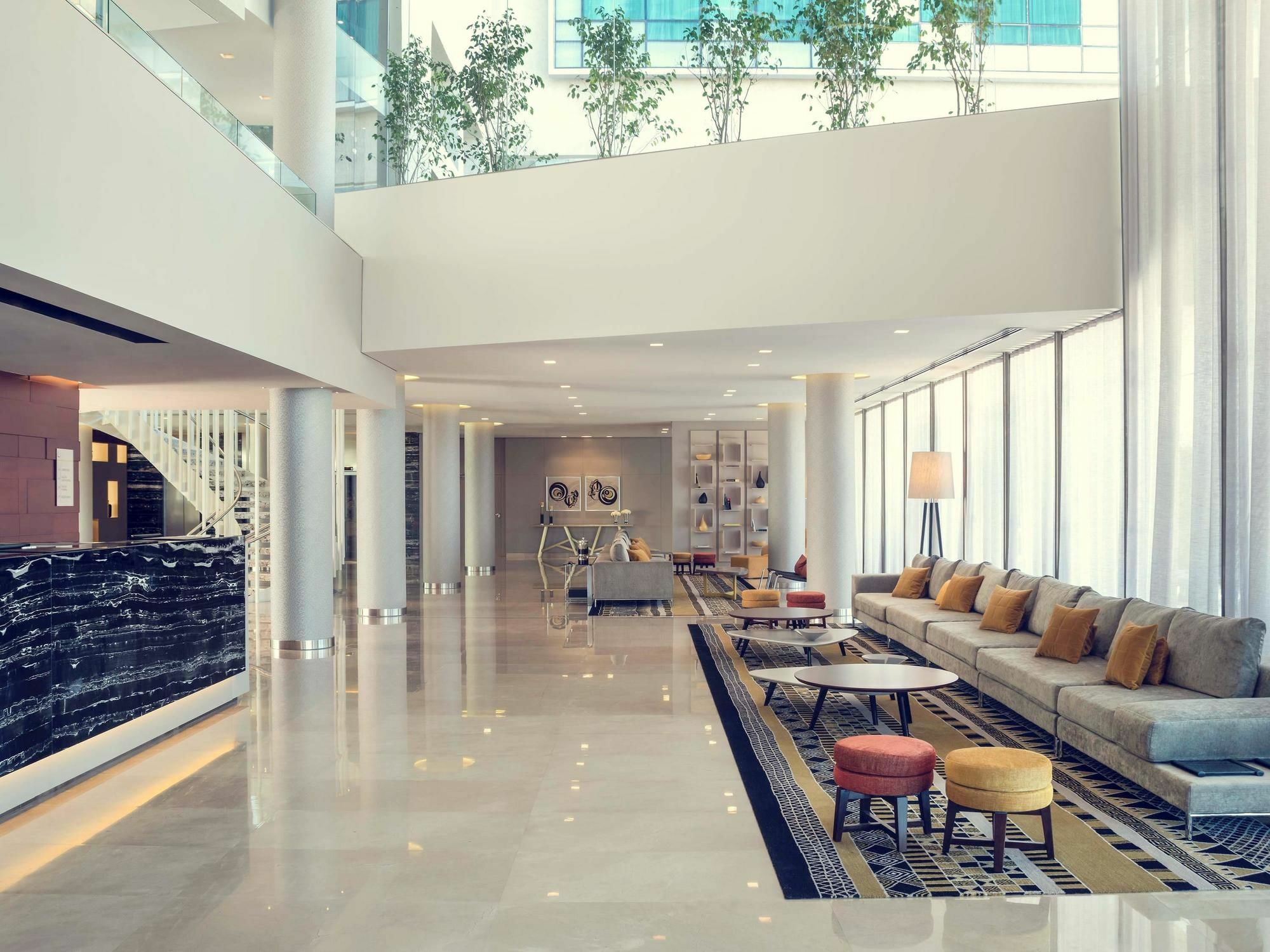 Mercure 산타로사 외부 사진
